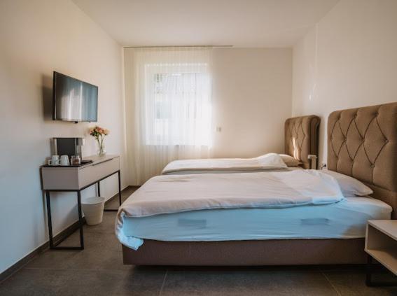Mey Boardinghouse Apart otel Bielefeld Dış mekan fotoğraf