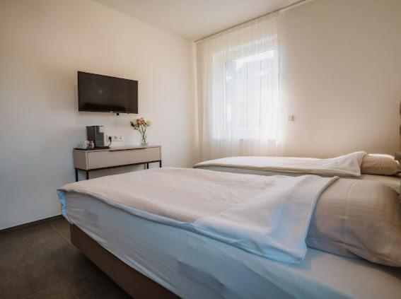 Mey Boardinghouse Apart otel Bielefeld Dış mekan fotoğraf